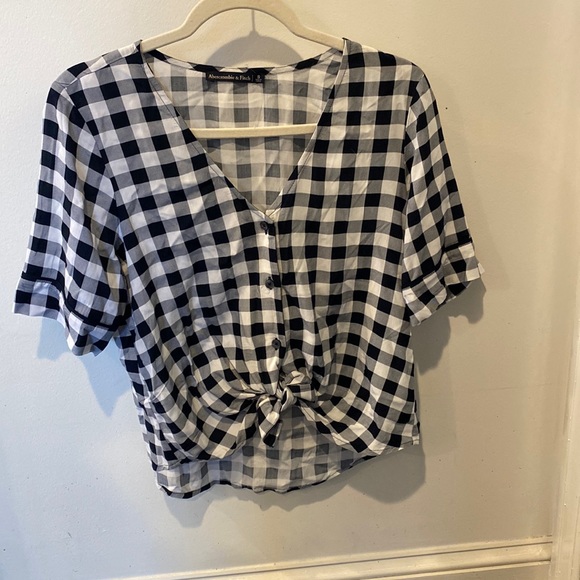 Abercrombie & Fitch Tops - Abercrombie blouse